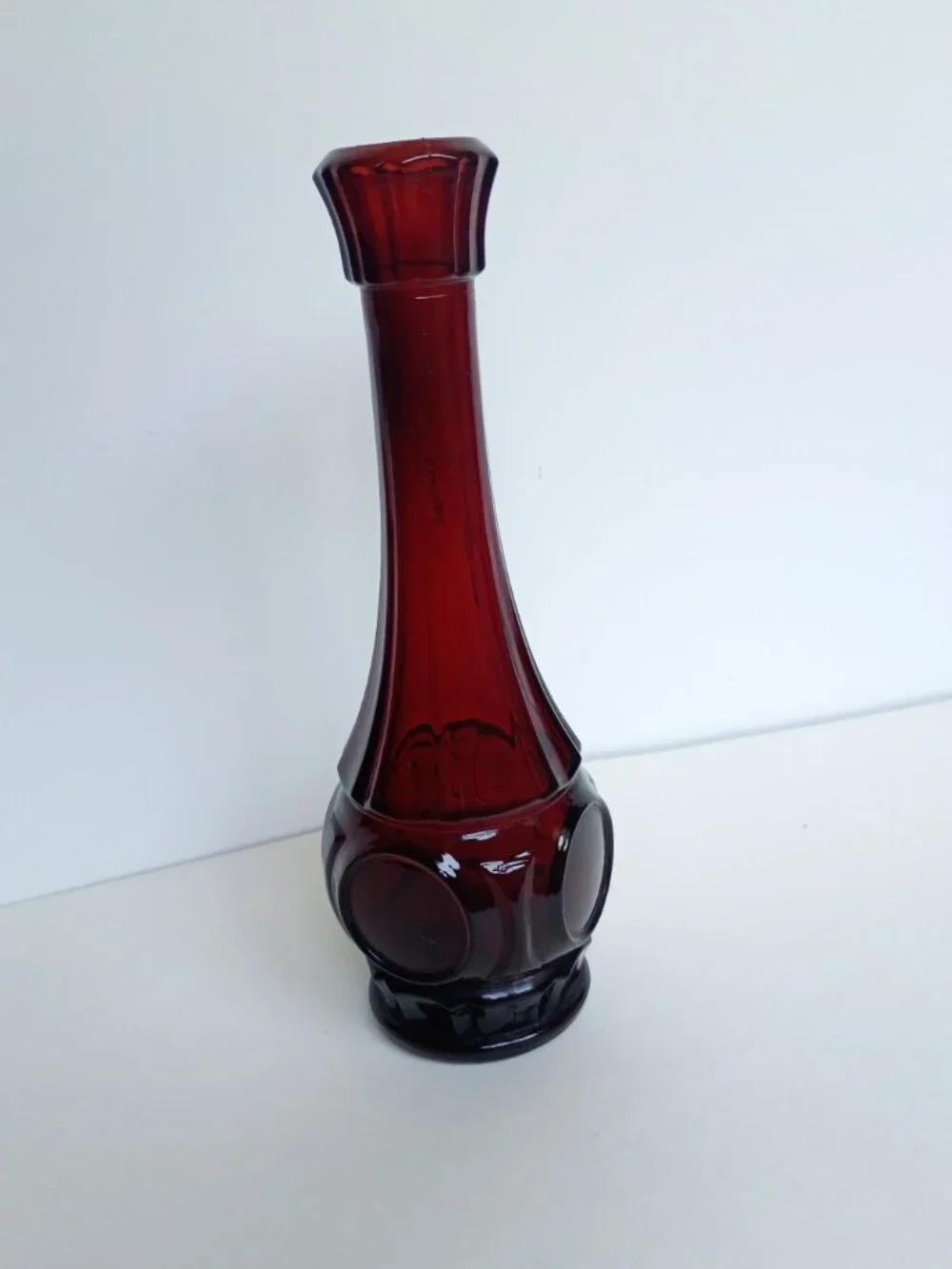 Vintage Wheaton Mid Century MCM Bullseye Ruby Red Glass Bud Vase Coin 9